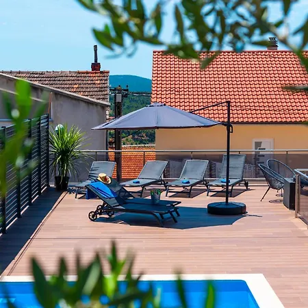 Pool Maja Apartment *