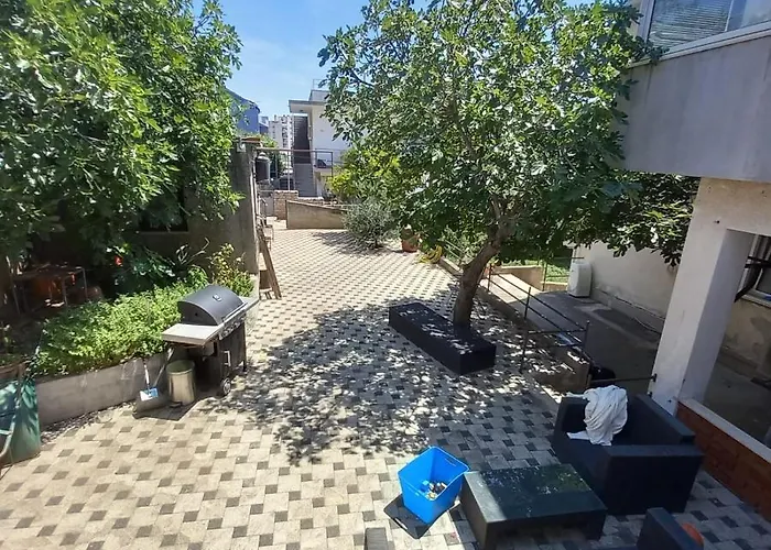 Pool Maja Appartement *